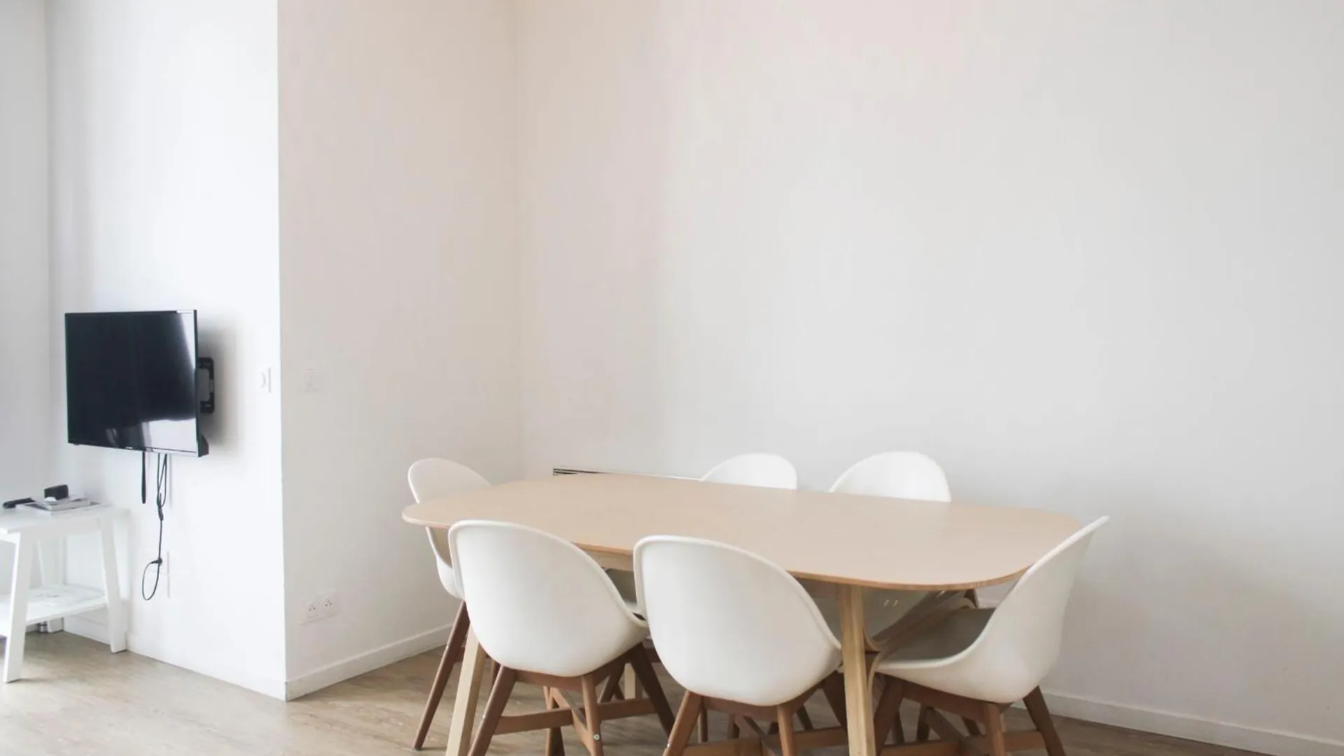 Spacious Appt Close To Place Monge Paris