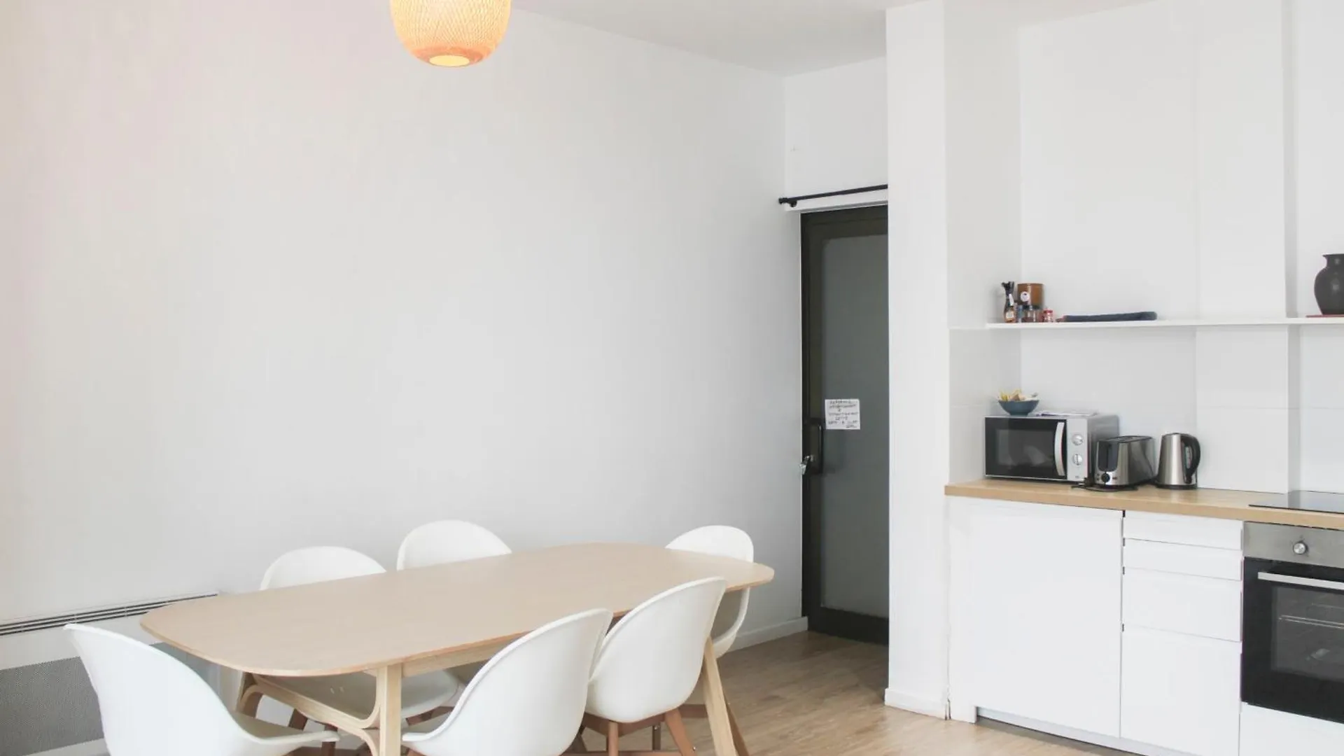 Spacious Appt Close To Place Monge Paris